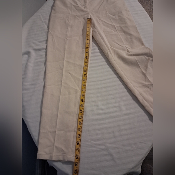 Akris Winter White Pants Size 10 - Picture 14 of 14
